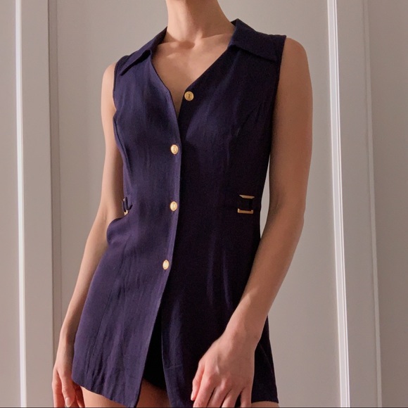 Vintage Moda Int’l collared top with gold details 🏆 - Picture 6 of 15